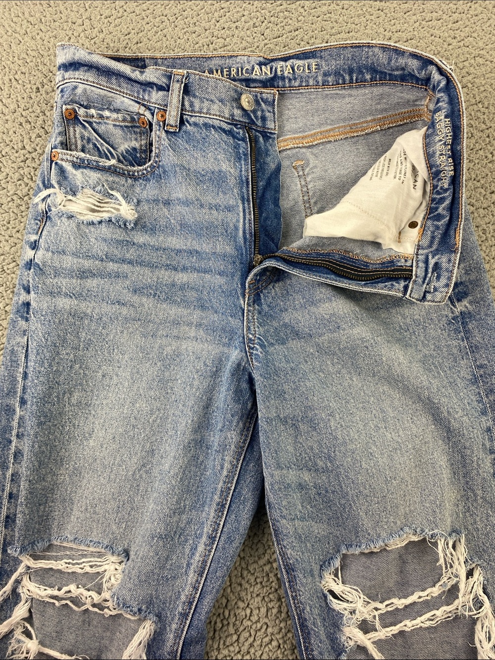 American Eagle Highest Rise Baggy Straight Destroyed Jeans Size: 8 Regular - Picture 5 of 16